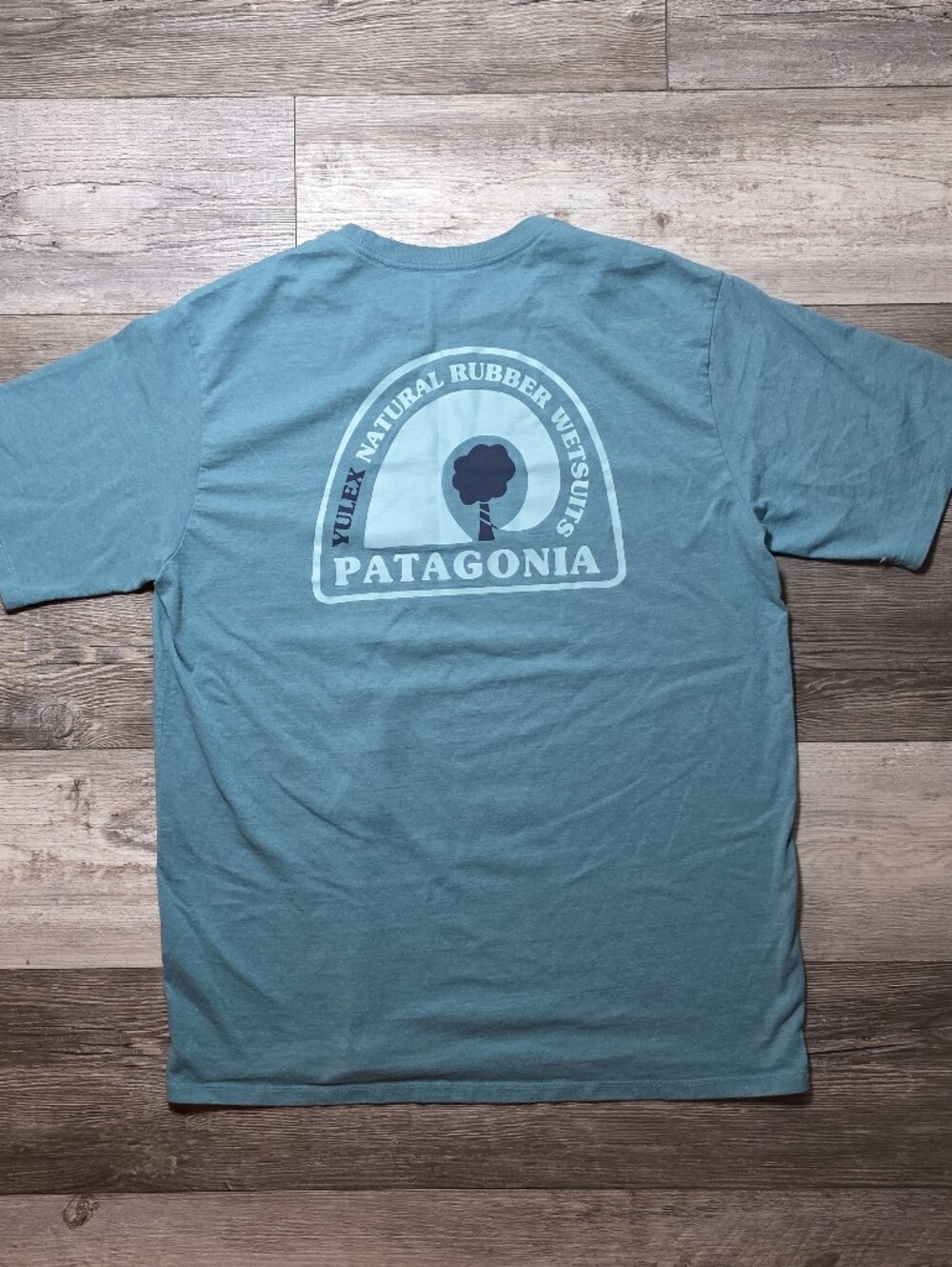 Patagonia Men's Rubber Tree Mark Responsibili-Tee Graphic Tee Shirt Sz Md